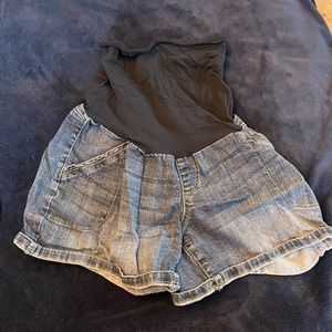 Maternity denim shorts size large